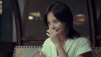 周锐骆伽约会扯破西装