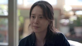 晓琴起诉放玻璃的邻居