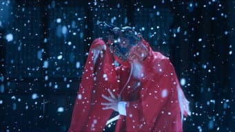 红衣傩神：遭神罚？少女惨死戏班