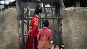 父王因国事出征 母亲被迫逐出宫