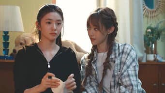 凤凰小队探红衣女之谜
