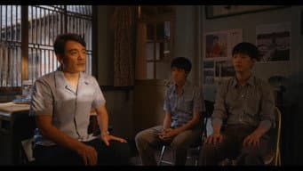 筱婷向父亲诉心酸