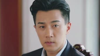 小白随同管一鹤出差