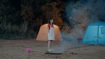 海边旅行暗生情愫